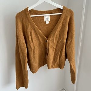 Billabong tan cardigan